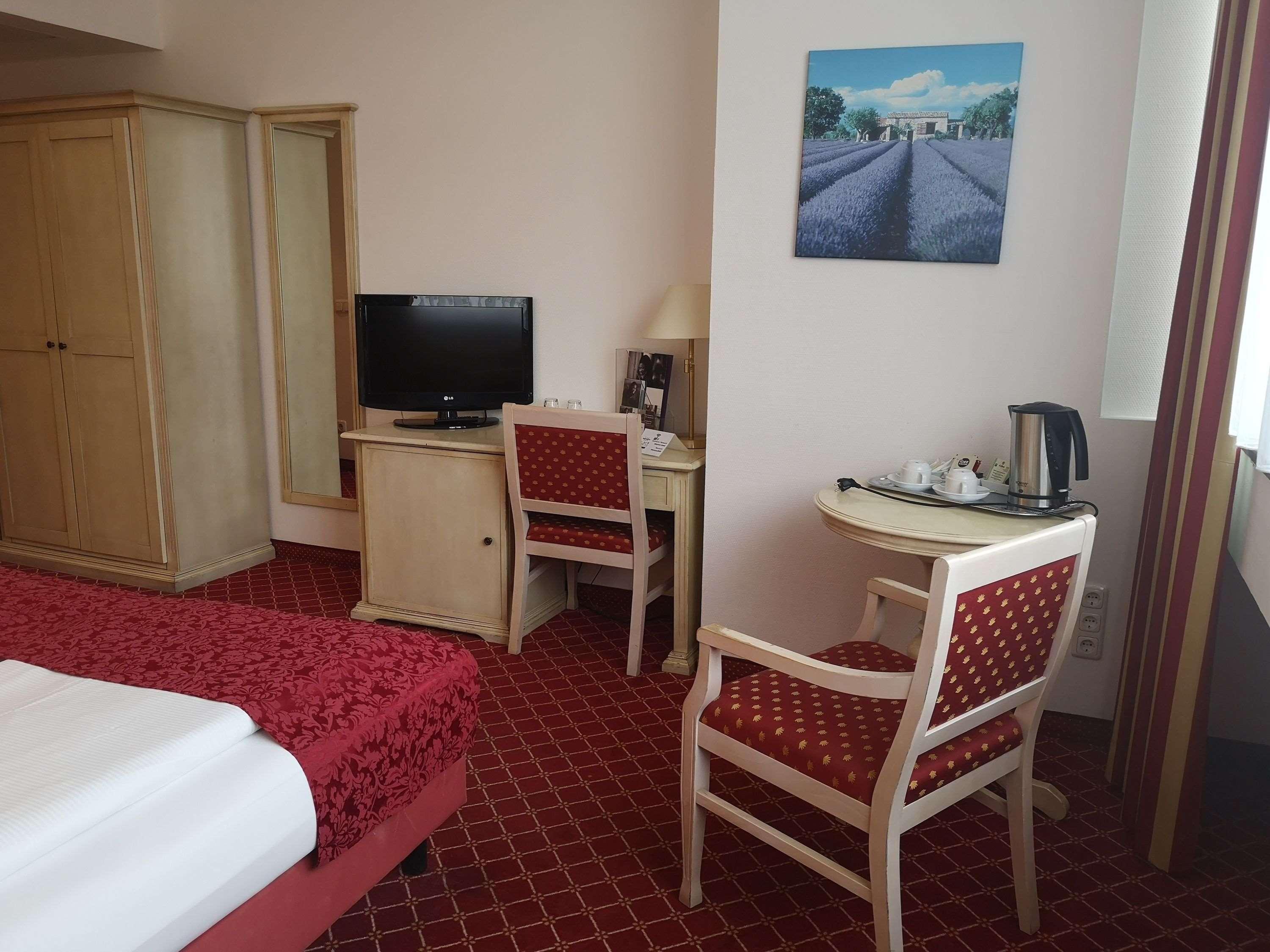 Hotel Mercure Chateau Am Kurfürstendamm 4*